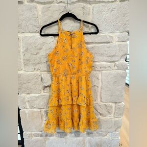 Unworn- Women’s Floral Summer Dress